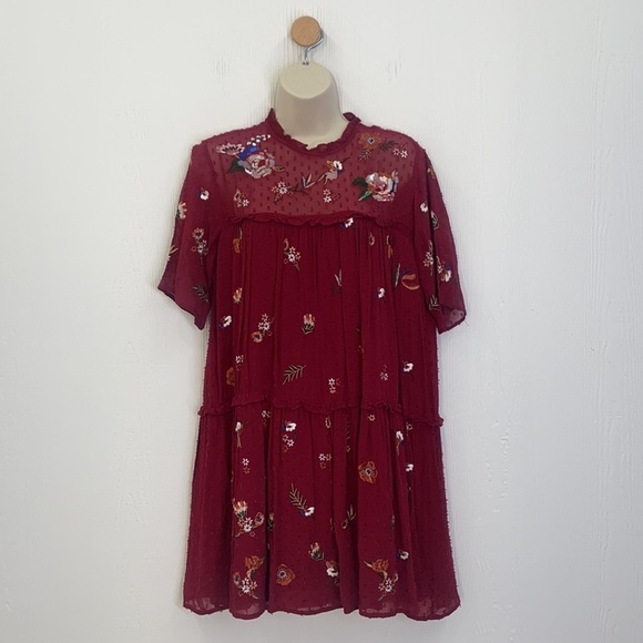 Zara- Red Embroidered Flowers and Sequins Tiered Dress Size XS - Picture 2 of 16